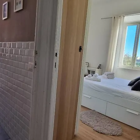 Apartament Felix Domi