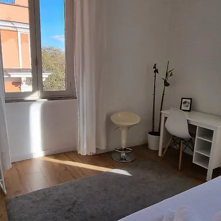 Felix Domi * ローマ